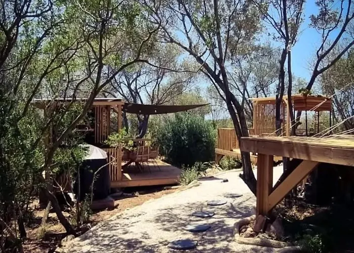 Glamping Luxe Entre Et Maquis Роскошный шатер